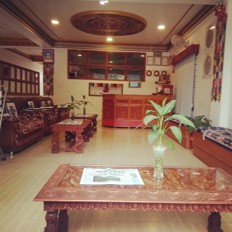 Hotel Milarepa Pvt Ltd Pokhara Eksteriør bilde